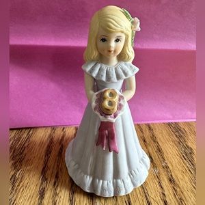 Enesco Growing Up Birthday girl age 8 (blonde)